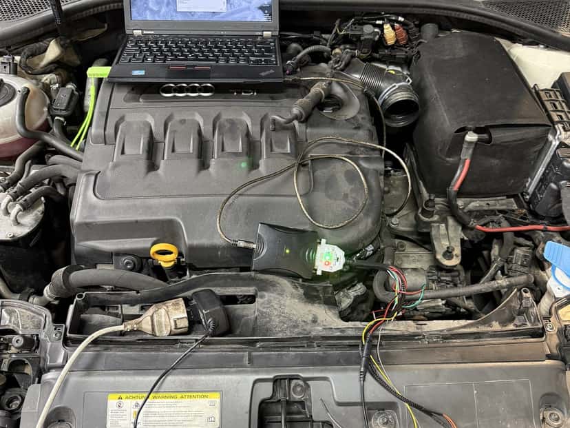 Volkswagen în atelierul CDC Service Auto, Voluntari
